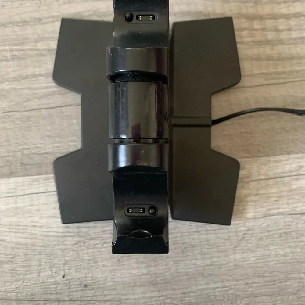 N/A sleek black